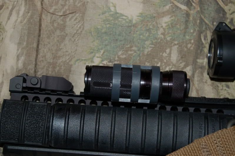 SMALL weapon light? Options?